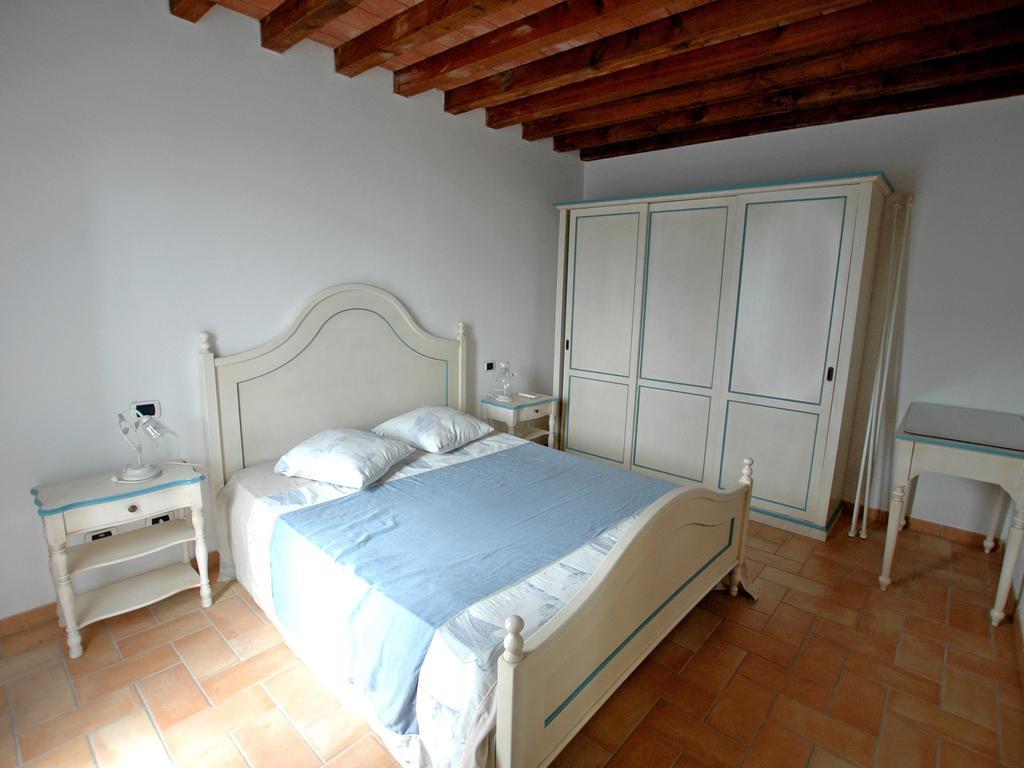 Villaggio Di Mezzo Ortano Rio Marina Rum bild